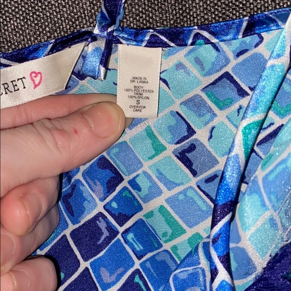 Victoria’s Secret nightie - Picture 5 of 5